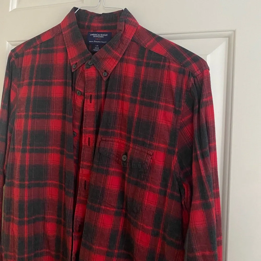 American Eagle Button Down Slim Fit Flannel
